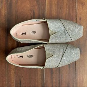 New Toms Rose Gold ✨Glitter✨ shoes. Women’s 9.5.